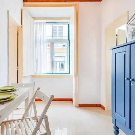 아파트 Chiado 1br Flat - Lisbon's Downtown