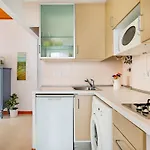 1br - Downtown Chiado شقة
