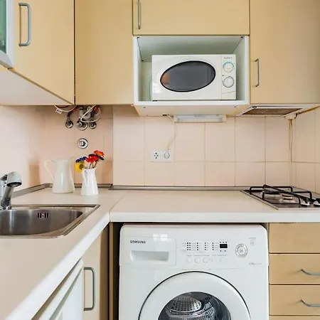 Chiado 1br Flat - Lisbon's Downtown Lisboa